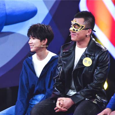 王牌对王牌最新一期，竞技娱乐盛宴在线观看