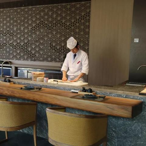 最新特色火锅引领美食革命风潮