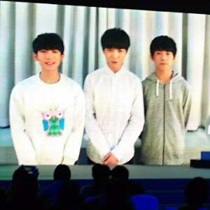 QQ国际版最新版下载，全新体验与特色功能介绍