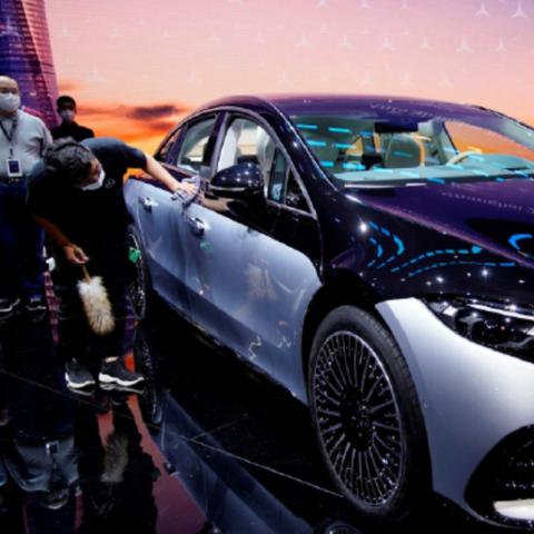 ＂2025年天天彩精准资料＂的：全身心数据计划_原型版6.81