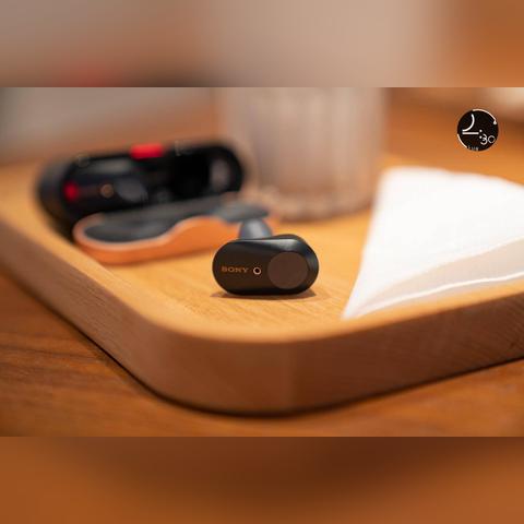 索尼降噪耳机，领先技术，卓越音质体验