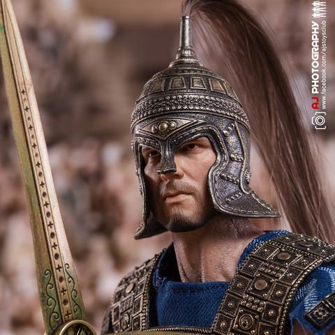 最新军用头盔，科技前沿战场保护装备