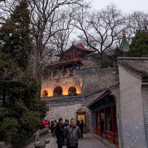 西安浴池转让最新动态，市场分析、前景展望及最新转让信息