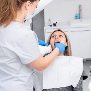 镶牙技术革新,引领牙科领域新潮流