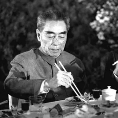 创新冷盘艺术,引领未来餐饮潮流,2025年最新冷菜趋势